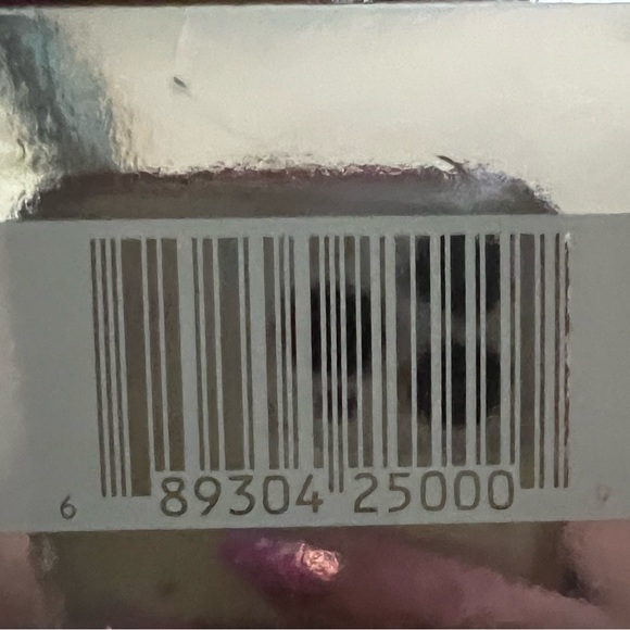 Anastasia loose translucent setting powder - Picture 3 of 3